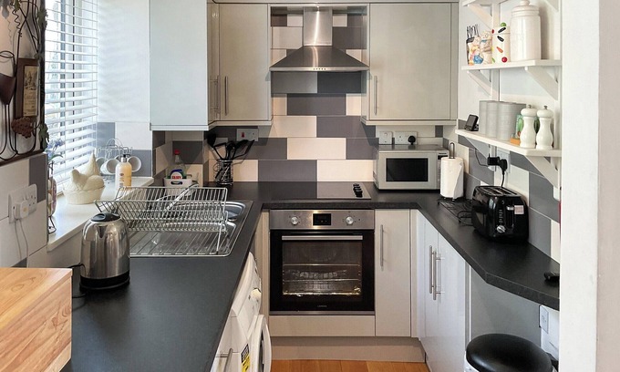 Grewelthorpe Cottage | Lavender Cottage - UK48957