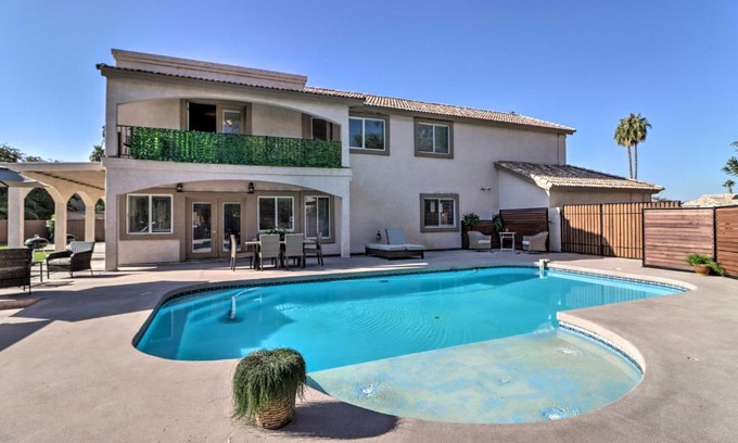 Las Vistas House | Lavish Family Escape with Game Room in Avondale!