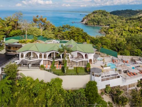 Manuel Antonio Hotel | Layan Hotel & Spa
