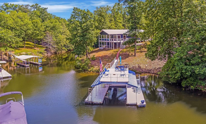 Jasper House | Lazy Daze: 3 BR, 2 BA House in Jasper , Sleeps 11