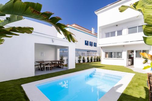 Costa de Caparica Villa | Lazy Point Caparica