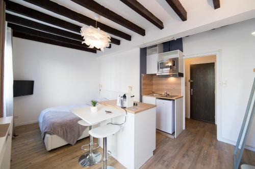 Capitole Apartment | ★ LE CÔTÉ GARONNE ★ HYPERCENTRE ★ NETFLIX ★