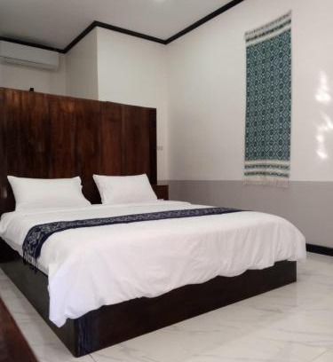 Louangphabang Hotel | Le Charme Pakbeng Villa