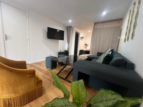 Villetaneuse Apartment | Le cocon du rez de jardin