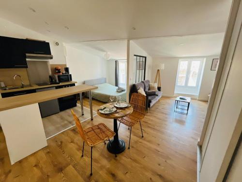 Valence Apartment | Le Cocon Perché
