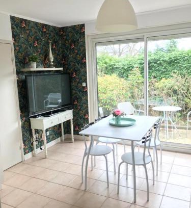 Liffre Apartment | LE COCON - Terrasse - Lumineux - Proche RENNES