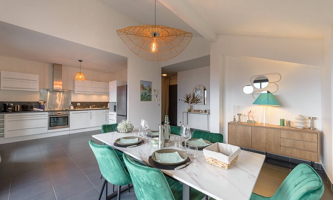 Sevrier Apartment | Le Cosy Azura - Appartement de charme au coeur de Sévrier & vue lac