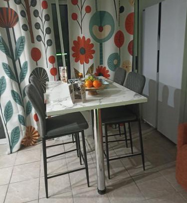 Saint-Maurice-de-Beynost Apartment | Le Cosy chic