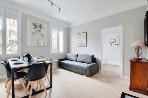 Le Raincy Apartment | Le Jardin Anglais - 6p - Proche Gare