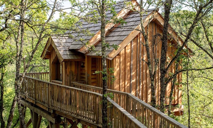 Saint-Cernin Ski Chalet | Le Lodge Du Chêne - Quercy