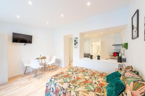 Anzin Apartment | Le Nouveau Saint Waast - Confortable, cosy et équipé - Places gratuites à proximité