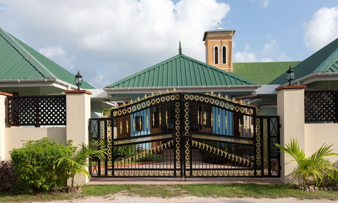 La Digue House | Le Relax Self-Catering