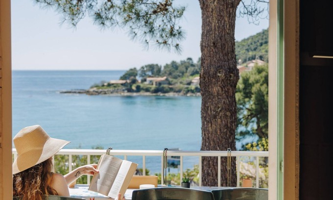 Tarcu Apartment | Le Télémaque 2 pièces Mezzanine by Interhome