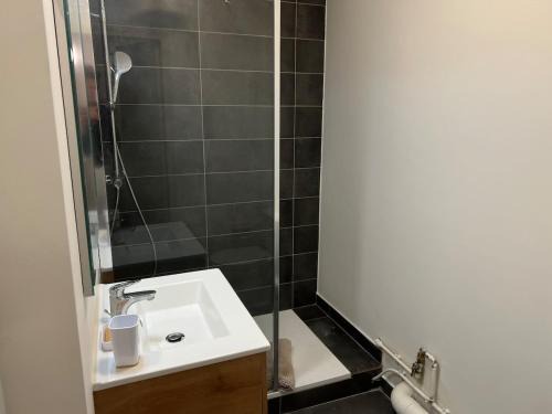 Faubourg Saint-Jacques Apartment | Le Velours