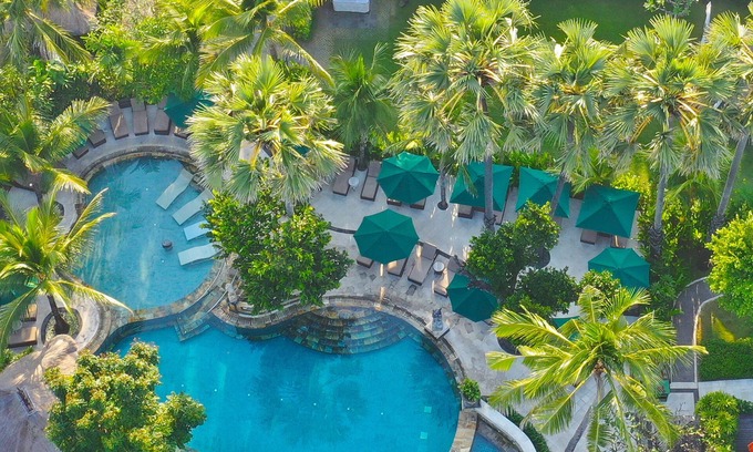 Legian Hotel | Legian Beach Hotel
