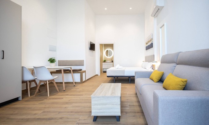 Montolivet Apartment | Les arts Plaza A by Concept Flats