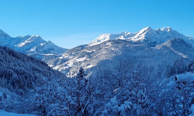 Hauteluce Ski Chalet | Les Roches your apartment in a chalet