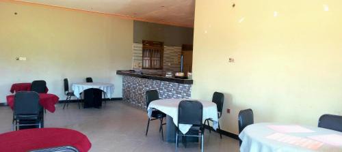 Kibale Hotel | Lexus Motel Rwamwanja