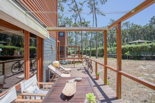 Ofir House | Liiiving in Ofir - Seaside Pool Bungalow