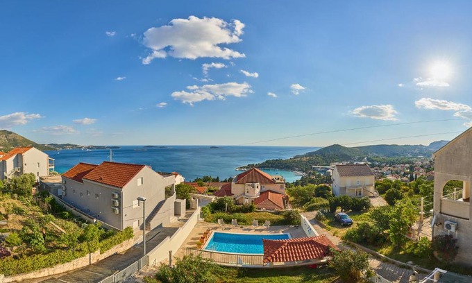 Brasina House | Lily's Home