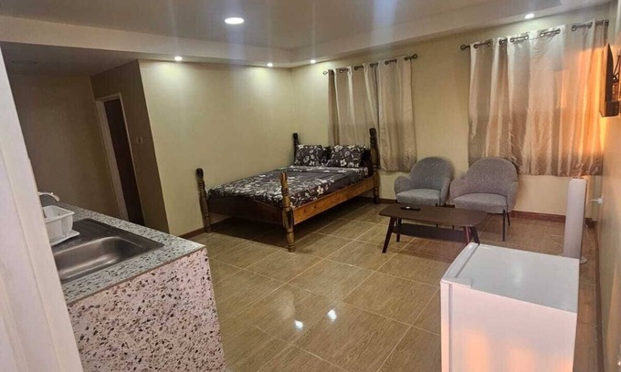 Barroui Apartment | Lion's Guest House in Warner