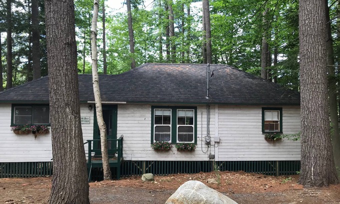 Belgrade Cottage | Little Beans Cottage on Great Pond, Belgrade ME