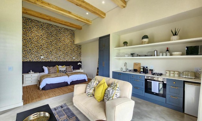 Nottingham Road Apartment | Little Prestwick on Gowrie Farm, Nottingham Road