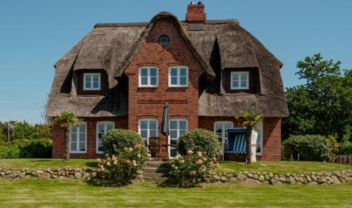 Kleinmorsum House | Litzkow 14203