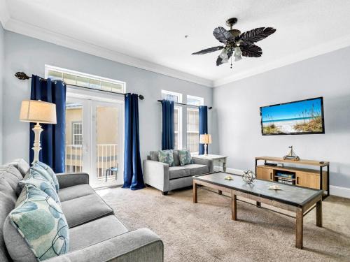 El Centro Beach House | Livin' La Villa Loca