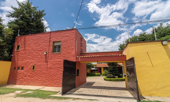 Tlalixtac de Cabrera House | LLovaneli House - HiveNB