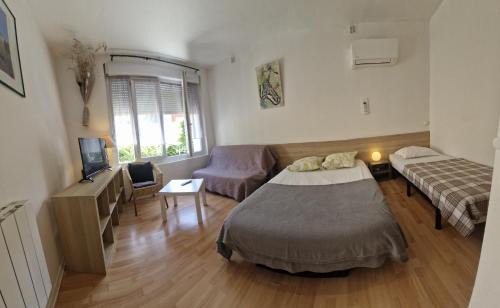 Minimes - Barriere de Paris Apartment | Loc Appart