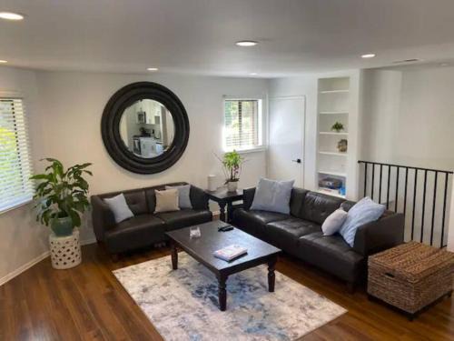 Mar Vista Apartment | Located In The Heart Of The West Side