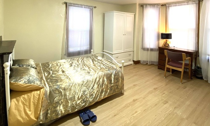 Malden House | Location close to Boston downtown, MIT and Boston's famous tourist attractions