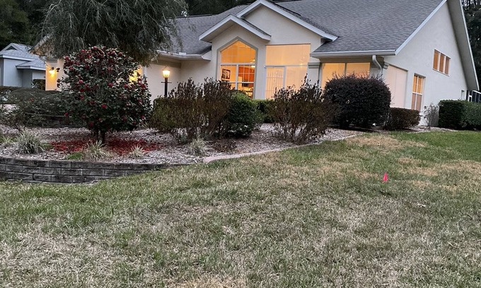 Dunnellon House | LOCATION, LOCATION, LOCATION!