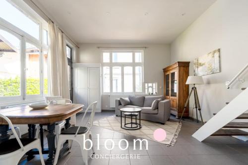 Poincare - Foch - Anatole France - Croix de Bourgogne Apartment | Loft indépendant avec parking privé