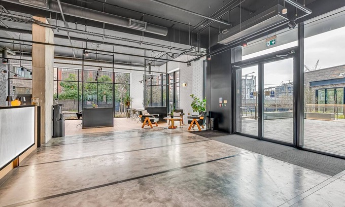 St. Pancras and Somers Town Apartment | London Bliss in London