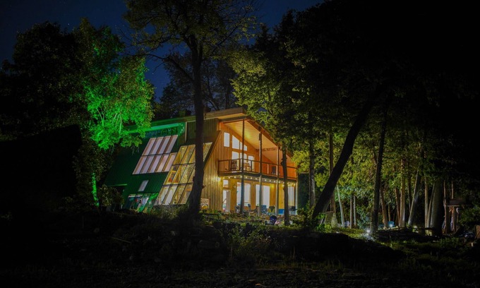 Town of Beekmantown House | Loon Landing: Upstate NY Charm, Natural Light, & Lake Frontage