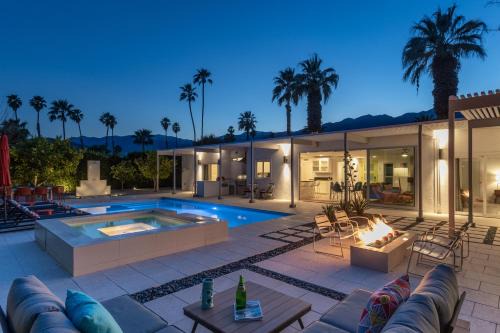 Palm Springs Villa | Lost Palms Oasis