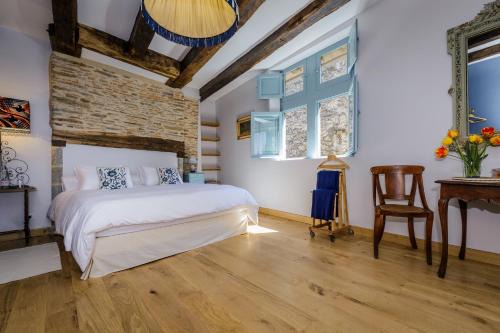 Segur-le-Chateau Bed & Breakfast | Lou Castel Chambres d'Hôtes