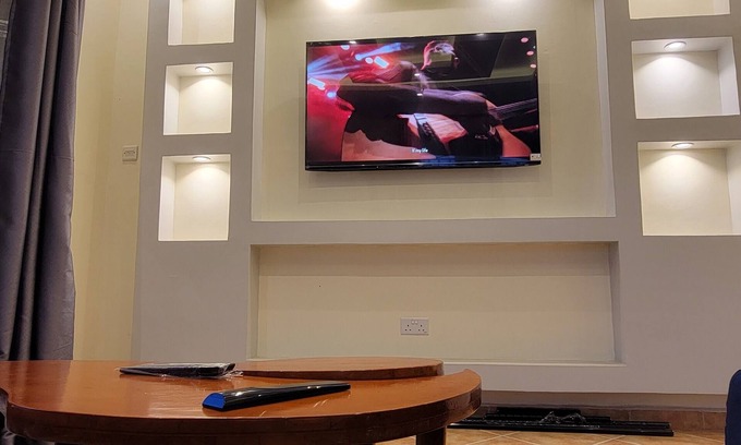 Entebbe Apartment | Lovely 2-bedroom apartment with WiFi in Mpala