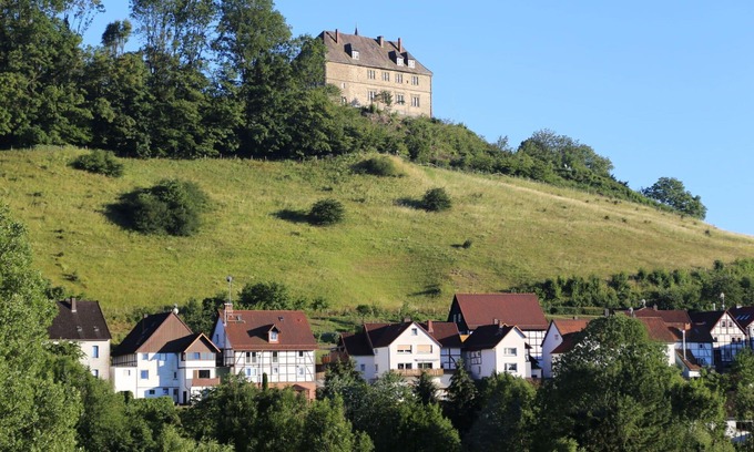Schwalenberg Apartment | Lovely apartment for 4 guests with WIFI, TV and terrace