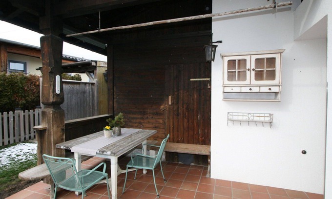 Wiesing Apartment | Lovely apartment for 5 guests with WIFI, TV and terrace