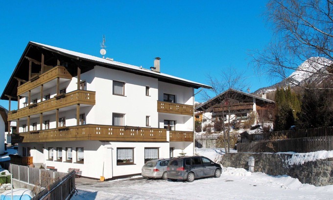 St. Valentin auf der Haide Apartment | Lovely apartment for 6 guests with WIFI, TV, balcony and pets allowed