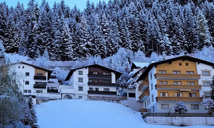 Ischgl Apartment | Lovely apartment for 3 guests with WIFI, TV and pets allowed