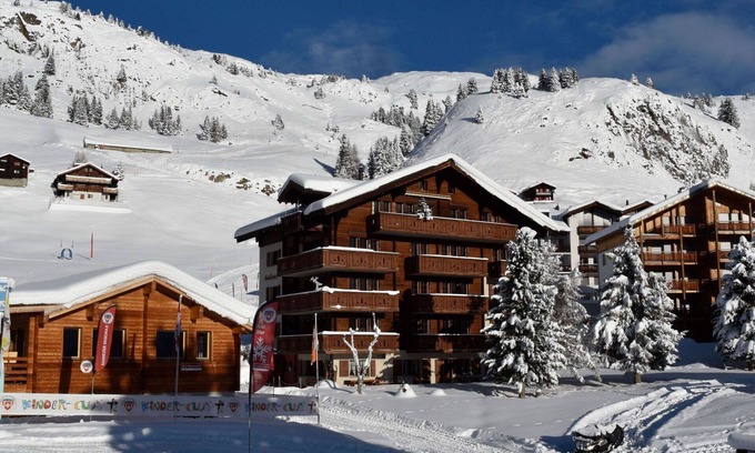 Riederalp Apartment | Lovely apartment for 4 guests with WIFI, TV and balcony