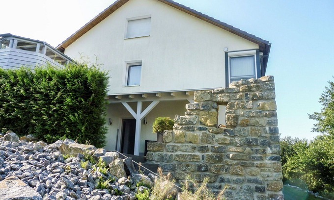 Luegde Apartment | Lovely apartment for 5 guests with WIFI, TV, terrace and pets allowed