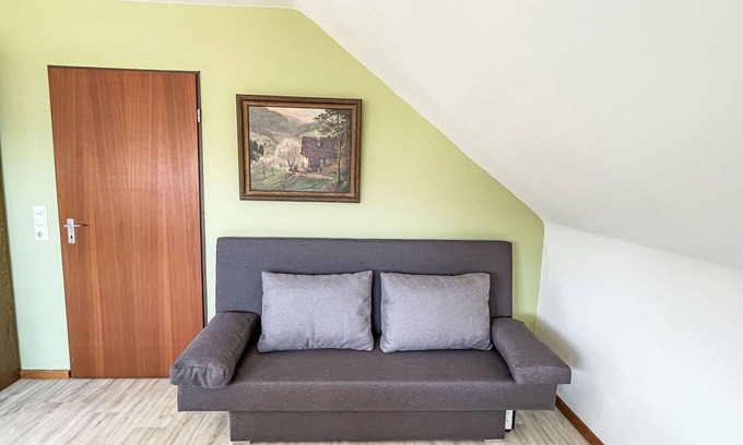 Bischoffingen Apartment | Lovely apartment for 3 guests with WIFI, TV, balcony and panoramic view