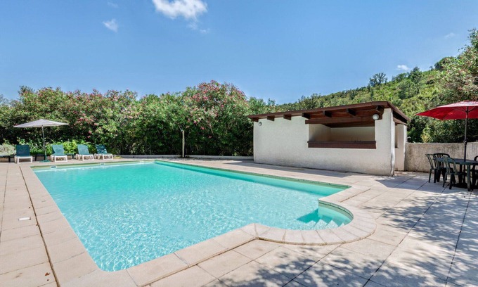 Pietroso Apartment | Lovely apartment for 10 people with WIFI, A/C, pool, TV, patio, pets allowed and panoramic view