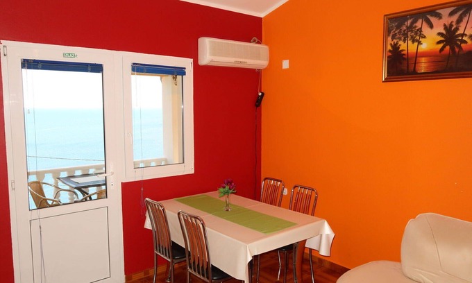 Prizna Apartment | Lovely apartment for 2 people with A/C, WIFI, TV and terrace