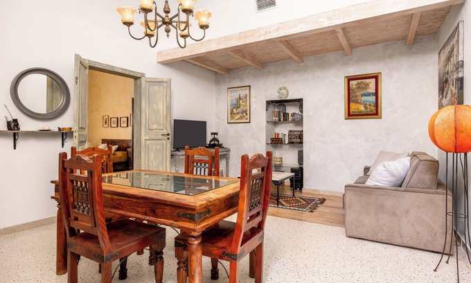 Old Town Apartment | Lovely Apartment In The Historical Center Of Cefalu at 150 mt from the beach